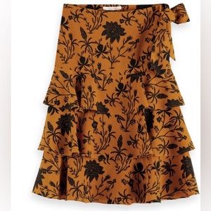 SCOTCH AND SODA FLORAL PRINT RUFFLE SKIRT